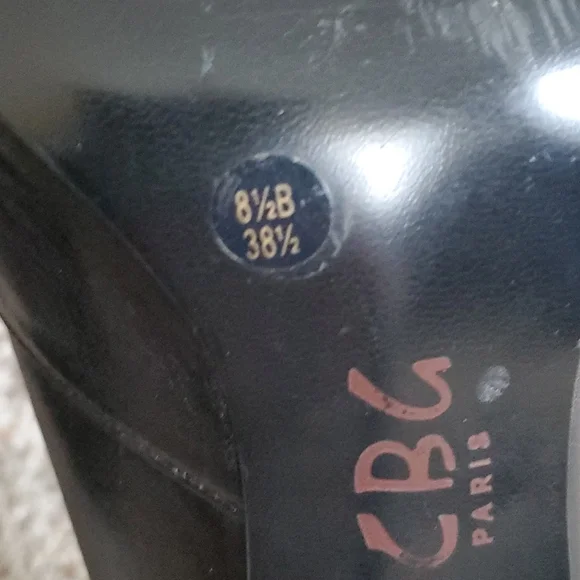 BCBG 8 1/2 black heels - Picture 6 of 11